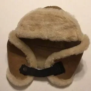 UGG Chestnut Brown Snap Button Closure Shearling Trapper Hat Amazon.com: UGG Men main image 4